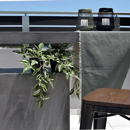 Stamatina's Luxury Penthouse In Apartment *